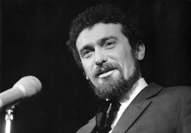 A scene from 1968 tv series called a song for rudolf iii with waldemar matuška singing cover version of hugues auffray. Rok 1986 Waldemar Matuska To Bali Plus
