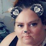 Amanda Sinnett's Instagram, Twitter & Facebook