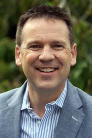 Derek Mooney went wild and bought new suit to audition for RTE's Dancing  With The Stars gig