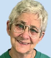 Lynne Benoit's Instagram, Twitter & Facebook