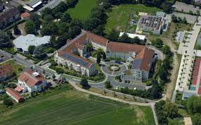 Finden sie telefonnummern und adressen von behörden, unternehmen und firmen in allen branchen. Seniorenzentrum Gemeinde Kleinostheim