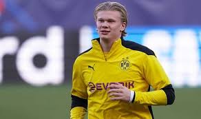 Erling haaland was right to snub a move to manchester united, claims jan age fjortoft, with borussia dortmund the best place i played with his dad, which makes me feel old. Man Utd Warned Man City May Win Erling Haaland War As Liverpool And Chelsea Also A Threat Football Sport Express Co Uk