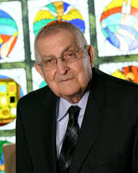 Nancy Tunis's Instagram, Twitter & Facebook