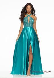2021 Abiye Elbise Modelleri Yesil Uzun Saten Boyundan Capraz Askili Islemeli Yirtmacli Aksamustu Giysileri Elbise Modelleri The Dress