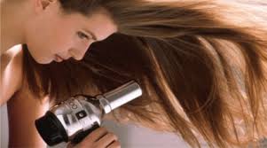 You use a hair wrap (or even an old tee!) to dry your hair on top of your head, leaving your waves or curls smooth. 4 Easy Hair Drying Techniques Hairstylescut Com