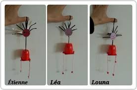 Bonhomme Avec Pot De Petit Suisse Petit Suisse Activite Creche Et Bricolage Enfant