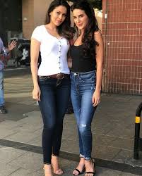 Katrina Kaif Sister Isakaif Women Bollywood Skinny Jeans