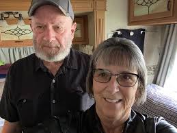 dinner from last night. was supposed to get the stuffed pizza but we  ordered it wrong lmao. this was still hittin. small meat lovers w extra  cheese from Sicilias 🍕🔥 😋