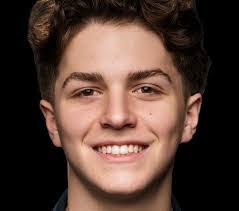 Frank Coombs's Instagram, Twitter & Facebook