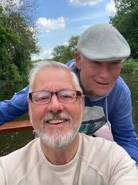 Robbie Cummins's Instagram, Twitter & Facebook