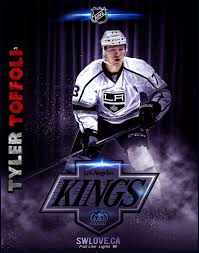Ontdek de perfecte stockfoto's over tyler toffoli en redactionele nieuwsbeelden van getty images kies uit premium tyler toffoli van de hoogste kwaliteit. Tyler Toffoli La Kings Kings Hockey La Kings Hockey