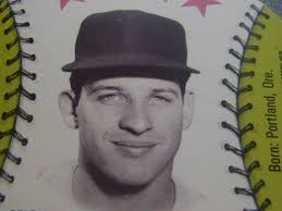 ORBAKERS'S HALL OF FAME BASEBALL CARDS MICKEY LOLICH LOU BROCK FRANK  ROBINSON