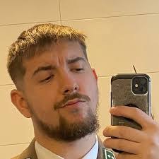 Daniel Dabrowski's Instagram, Twitter & Facebook