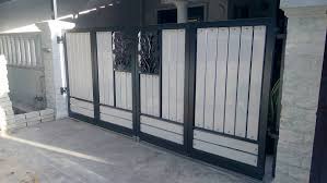 Sepatutnya grill ni saya pasang awal2 lagi masa mula2 dapat kunci. Gate Kelabu Dan Kuantan Grill Pakar Grill Rumah Anda Facebook