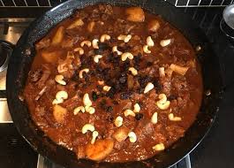 Resepi kambing masak merah ini memang sangat unik kerana jarang sekali kita boleh mendapatkan lauk masak merah yang menggunakan daging atau kambing. Resepi Kuzi Kambing Paling Menyelerakan Iluminasi