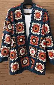 Granny Square Cardigan Crochet Cardigan Jumper Handmade Cardigan Colourful Cardigan Orgu Modelleri Cardigan Co 2020 Kiyafetler Elisi Tig Isi Ceket Orgu