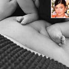 Kylie Jenner Hacked Photos. Free Mobile Porn