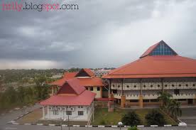 Lembaga tabung haji (th) is looking to put a cap on each depositor's fund in the future as one of the measures to reduce government's liability and exposure towards the depositors. Tabung Haji Hotel Convention Centre Terengganu Illiya Ridzuan
