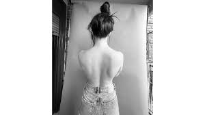 El topless de Delfina Chaves para mostrar un cambio de look | Exitoina