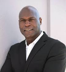 Marquis Tucker's Instagram, Twitter & Facebook