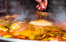 Entrambe sono piatti della tradizione spagnola amati e famosi in tutto il mondo. Arroz Alicantino Vs Paella Valenciana Restaurante Mi Casa