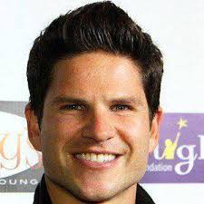 How can Jasmine say Danny is not tired?? Talking about he is a voice actor.  Umm, he has 3 kids under the age of 3!! This B is thirsty AF for some