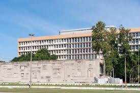 O inteligente que criou o tópico esqueceu de duas unidades importantíssmas da ufrj. A9whqi2los0pom