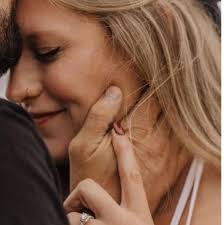 Julianne Ferron and Dan Duguay's Wedding Website