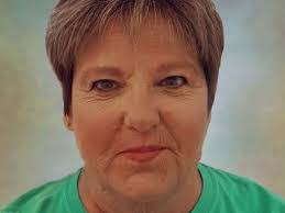 Linda Blasingame's Instagram, Twitter & Facebook