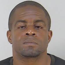 Detoxing man allegedly attacks girlfriend at Publix in Leesburg