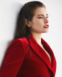 This girl ... @cannonbk . 🇺🇸 🇬🇧