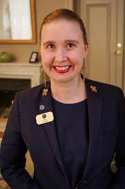 Heather Nilsson's Instagram, Twitter & Facebook