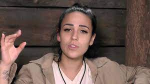 Jun 09, 2021 · offenbar arbeitet sat.1 an einem neuen format, bei dem unter anderem elena miras (29), calvin kleinen (28) und carina spack (24) dabei sein sollen. Elena Miras At The Jungle Camp 2020 Who Is The Aggro Candidate World Today News