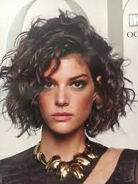 Short wavy hair is trendy, classy and versatile. Pin On Corte Pelo