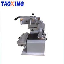 Pad printing is a process to transfer a 2d image upon a 3d object. China Manual Pad Printer Machine With Sealed Ink Cup For Sign Logo Diy Transfer 80x80mm China Manual Pad Printer Pad Printing Machine
