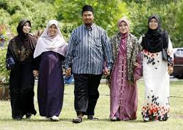 Matlamat yang jelas dan kebersihan niat baginda menggunakan strategi pernikahan untuk dakwah jika tidak, maka kebenaran yang diberikan itu akan tertahan. Bolehkah Berpoligami Tanpa Pengetahuan Isteri Pertama Islam Itu Indah