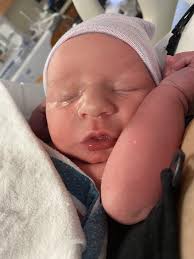 Everett Franklin! 6lbs&15oz. 20inches. Covid Positive induction at 39 weeks  : r/BabyBumps