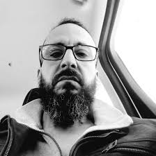 Does anyone in Amherstburg or Windsor have an AGV K1S helmet in size large  to try on?