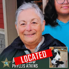 𝐌𝐈𝐒𝐒𝐈𝐍𝐆 𝐏𝐄𝐑𝐒𝐎𝐍: 𝐏𝐇𝐘𝐋𝐋𝐈𝐒 𝐀𝐓𝐊𝐈𝐍𝐒 𝗨𝗣𝗗𝗔𝗧𝗘:  Atkins has been located. The St. Johns County Sheriff's Office is searching  for Phyllis Atkins (79). She was last seen around 10am this morning in the  area