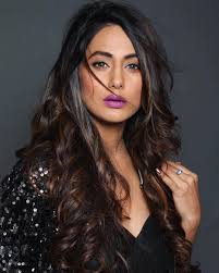 Contents 1 hina khan short wiki 2 hina khan age and other info do you have an interest in the hina khan age? Hina Khan Age Wiki Biography Family Husband Instagram Photos Bigg Boss Tv Show