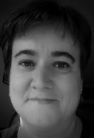 La autora de Marie, Mariola Díaz-Cano: Me impulsa a escribir "vivir y  entender la vida y qué hace de nosotros el paso del tiempo" ~ El blog de  Ediciones Atlantis