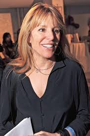 CEW Holds Beauty Awards Product Demonstration