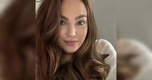 Drunk primary school teacher 'staggered around' the classroom and 'smelled  of alcohol'