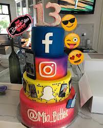 Custom Social Media Themed Cake I Designed Made For Mia Butler Happy Birthday Breescakes Face 14th Birthday Cakes Emoji Birthday Cake 13 Birthday Cake