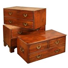 Antique Georgian Three Part Campaign Chest 1stdibs Com Campaign Furniture Colonial Furniture Nomadic Furniture