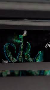 I was learning “organic style” from my guy PROSPER when these talented guys  (VESP & BRANDON) joined our room and started painting faces