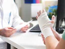 Når det gjelder kjeven så er det slitsomt spise nesten fordi jeg får smerter i etterkant. Npe Handleddsbrudd Skjevstilling Medhold