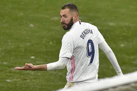 kaʁim bɛnzema ؛ مواليد 19 ديسمبر 1987) هو لاعب كرة قدم فرنسي يلعب في مركز الهجوم مع نادي ريال مدريد في الدوري الإسباني ومنتخب فرنسا. Ø§Ù„ÙƒØ´Ù Ø¹Ù† ÙˆØ¬Ù‡Ø© Ø¨Ù†Ø²ÙŠÙ…Ø§ Ø§Ù„Ù…Ù‚Ø¨Ù„Ø© Rt Arabic