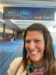 April Malik's Instagram, Twitter & Facebook