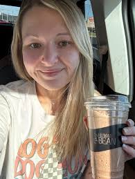 I wanted to take a moment and say how thankful I am for my friend Drue. She  has encouraged me and lifted me up through a hard year. My grandmother went  to